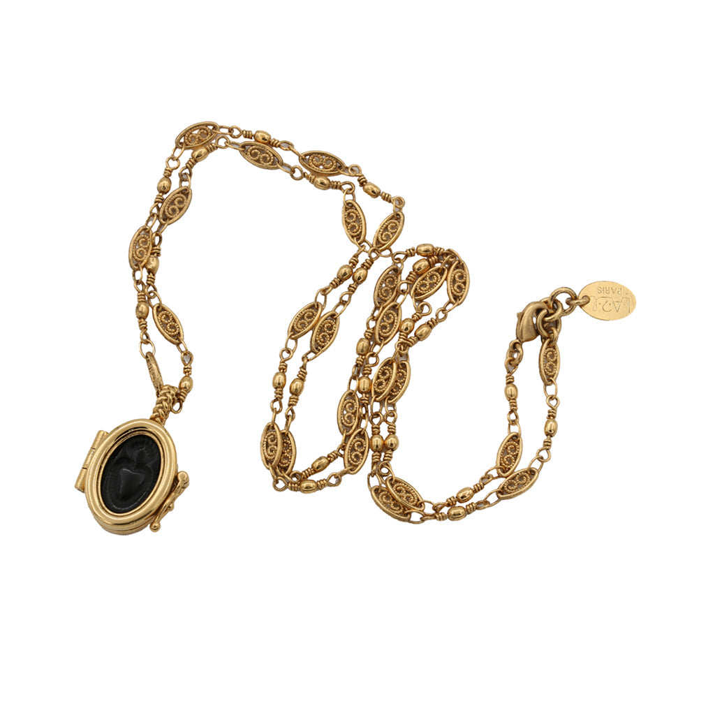 Sacha amulet necklace