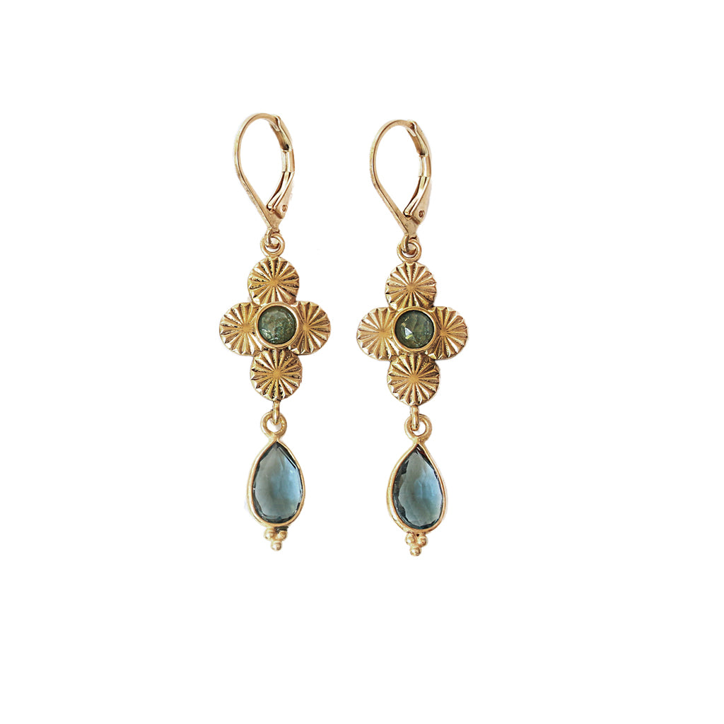 🍀 Sacha Clover Stone Earrings 